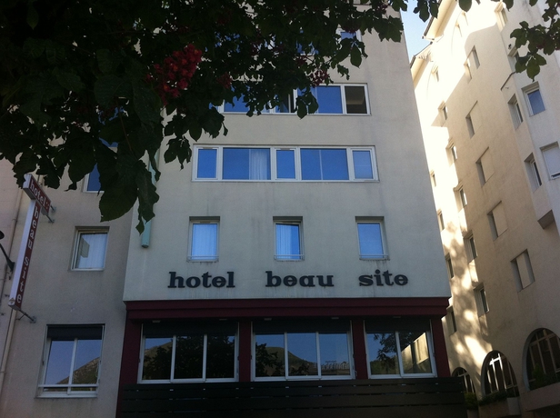 Imagen de los exteriores del Hotel Beau Site, Lourdes. Foto 9
