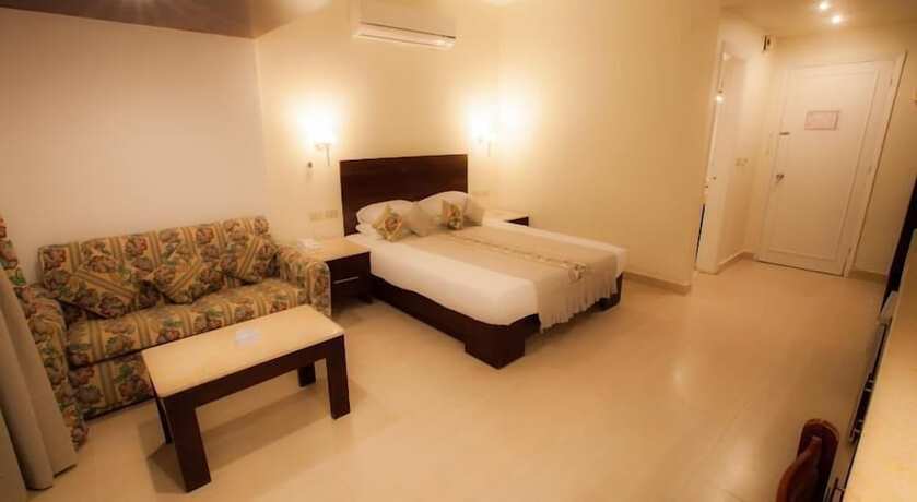 Imagen de la habitación del Hotel Beau Site Marsa Matruh. Foto 13