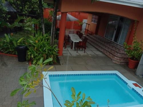 Imagen general del Hotel Beau Vallon Villa Apartments. Foto 3