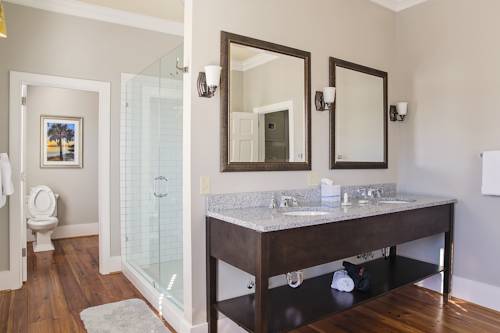 Imagen de la habitación del Hotel Beaufort Inn. Foto 14