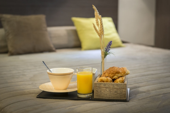 Imagen de la habitación del Hotel Beaugency. Foto 8