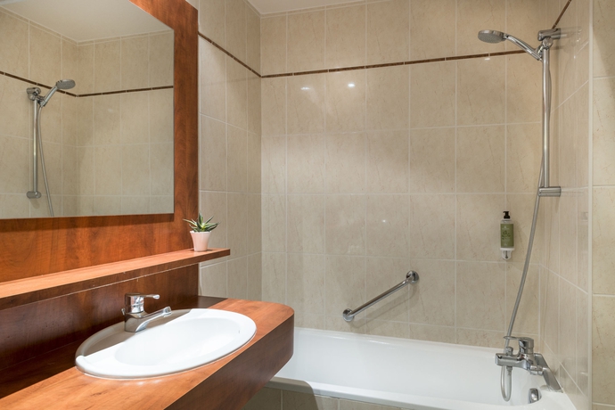 Imagen de la habitación del Hotel Beaugency. Foto 14