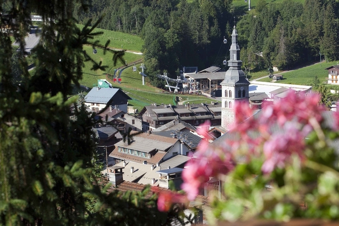 Imagen de la habitación del Hotel Beaulieu, Les Tollets. Foto 14