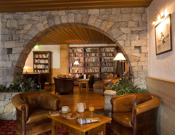 Imagen de los interiores del Hotel Beaulieu, Les Tollets. Foto 16