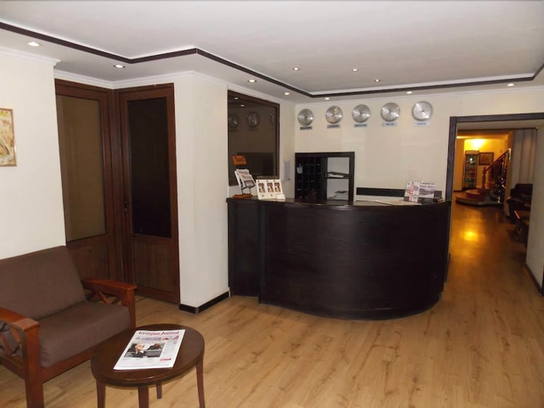 Imagen de los interiores del Hotel Beaumonde. Foto 18