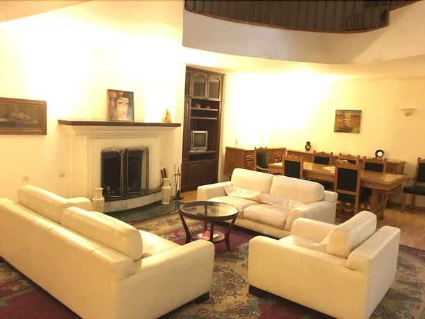 Imagen de los interiores del Hotel Beaumonde. Foto 19