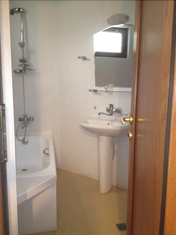 Imagen de la habitación del Hotel Beaumonde. Foto 17