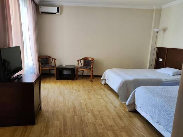 Imagen de la habitación del Hotel Beaumonde Garden, Tbilisi. Foto 16