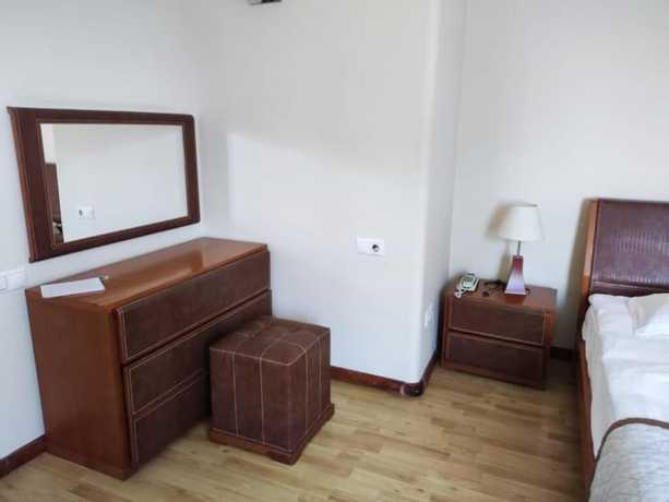 Imagen de la habitación del Hotel Beaumonde Garden, Tbilisi. Foto 17