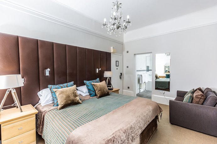 Imagen de la habitación del Hotel Beaumont House. Foto 15