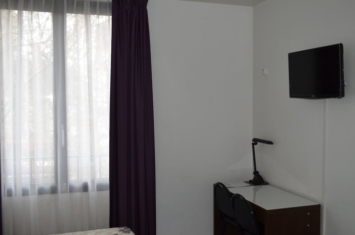 Imagen de la habitación del Hotel Beauquartier Montmartre. Foto 9