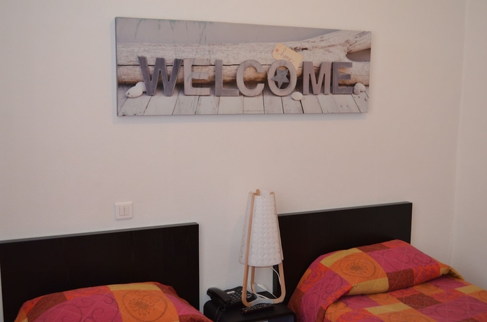 Imagen de la habitación del Hotel Beauquartier Montmartre. Foto 11