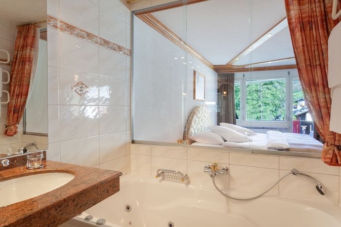 Imagen de la habitación del Hotel Beau-rivage. Foto 4