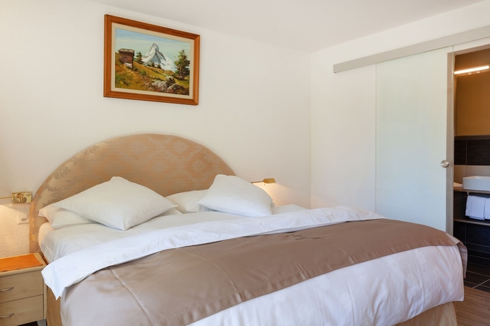 Imagen de la habitación del Hotel Beau-rivage. Foto 11