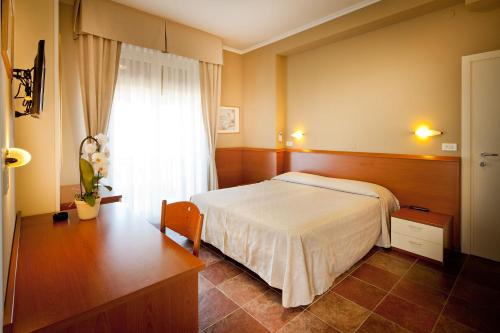 Imagen general del Hotel Beaurivage, Fano. Foto 6