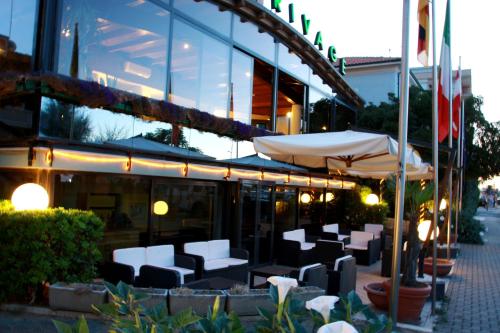 Imagen general del Hotel Beaurivage, Fano. Foto 7