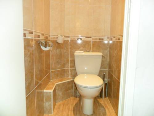 Imagen de la habitación del Hotel Beauséjour, Vic-sur-Cere. Foto 11