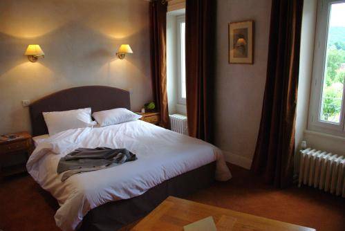 Imagen de la habitación del Hotel Beauséjour, Vic-sur-Cere. Foto 12