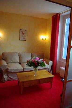 Imagen de la habitación del Hotel Beauséjour, Vic-sur-Cere. Foto 14