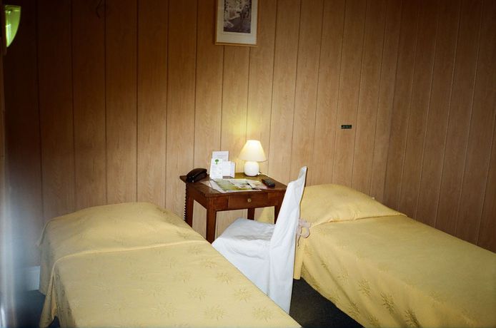 Imagen de la habitación del Hotel Beausejour, Nevers. Foto 4