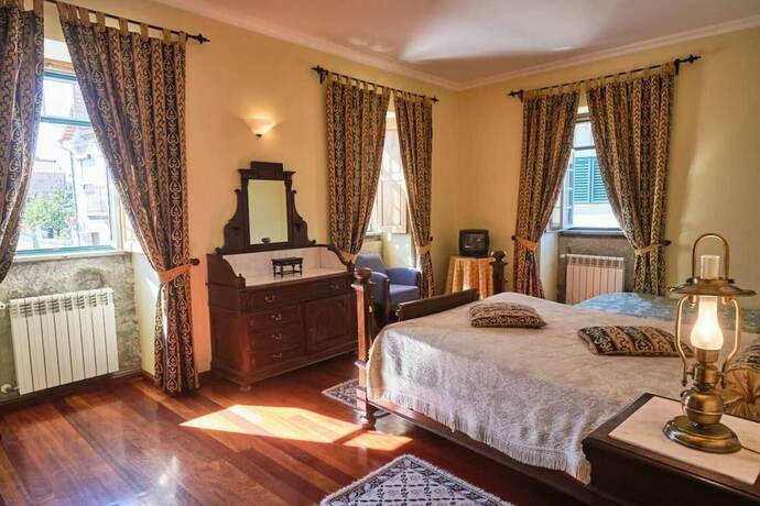 Imagen general del Hotel Beautiful 10-bed Cottage in Celorico With Pool. Foto 10