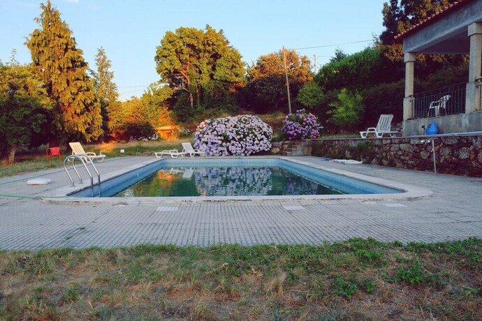 Imagen general del Hotel Beautiful 10-bed Cottage in Celorico With Pool. Foto 17