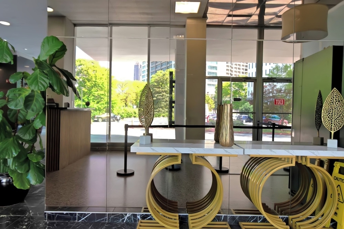 Imagen de los interiores del Hotel Beautiful 3BR Condo in DTWN Pool Access. Foto 16