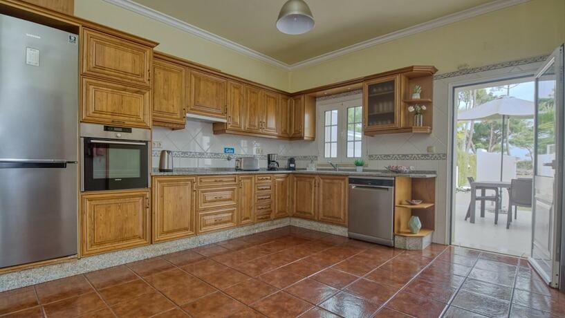 Imagen general del Hotel Beautiful 8-bed Golf Villa in Vilamoura, Algarve. Foto 5