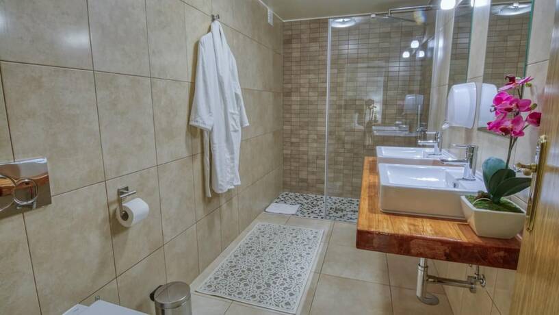 Imagen general del Hotel Beautiful 8-bed Golf Villa in Vilamoura, Algarve. Foto 9