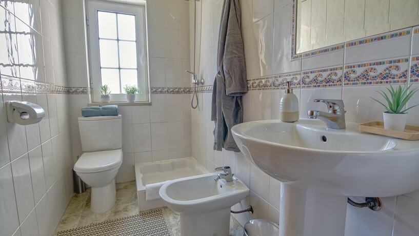 Imagen general del Hotel Beautiful 8-bed Golf Villa in Vilamoura, Algarve. Foto 13