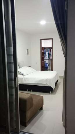 Imagen general del Hotel Beautiful Laguna Club Resort apartment. Foto 12