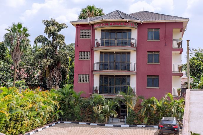Imagen general del Hotel Beautiful woman hotel. Foto 1