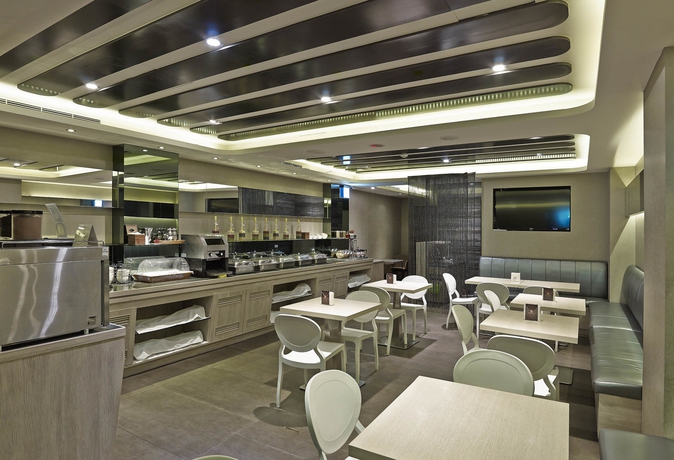 Imagen del bar/restaurante del Hotel Beauty Hotels Taipei Hotel B7 Journey. Foto 3