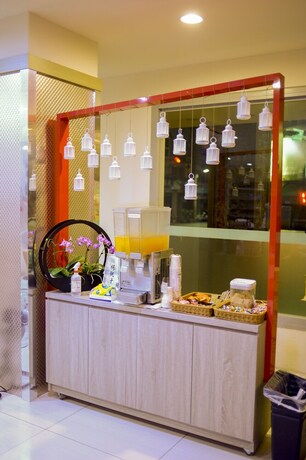Imagen del bar/restaurante del Hotel Beauty Trip. Foto 17