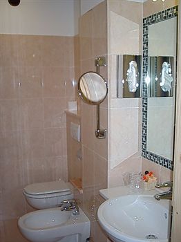 Imagen de la habitación del Hotel Beauty Vital Maria. Foto 4