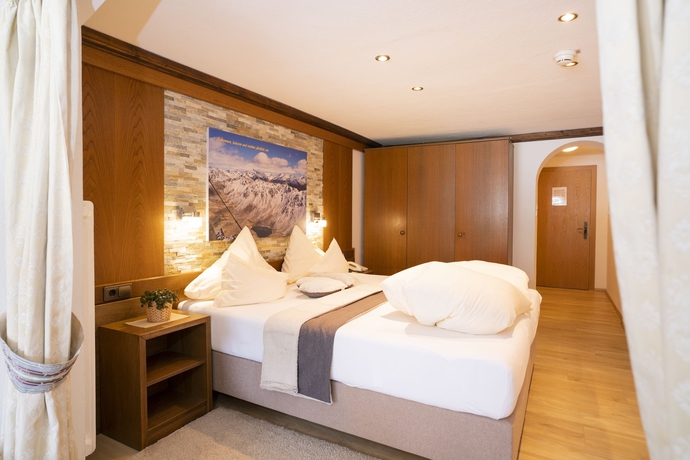 Imagen de la habitación del Hotel Beauty and Wellness Tirolerhof. Foto 3