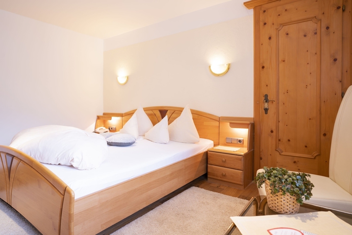 Imagen de la habitación del Hotel Beauty and Wellness Tirolerhof. Foto 7