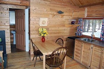Imagen de la habitación del Hotel Beaver Lake Mountain Resort. Foto 5