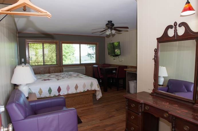 Imagen de la habitación del Hotel Beaver Lakeview Resort. Foto 13