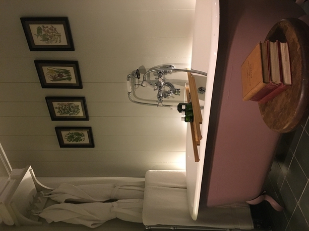 Imagen de la habitación del Hotel Beaverbrook. Foto 14