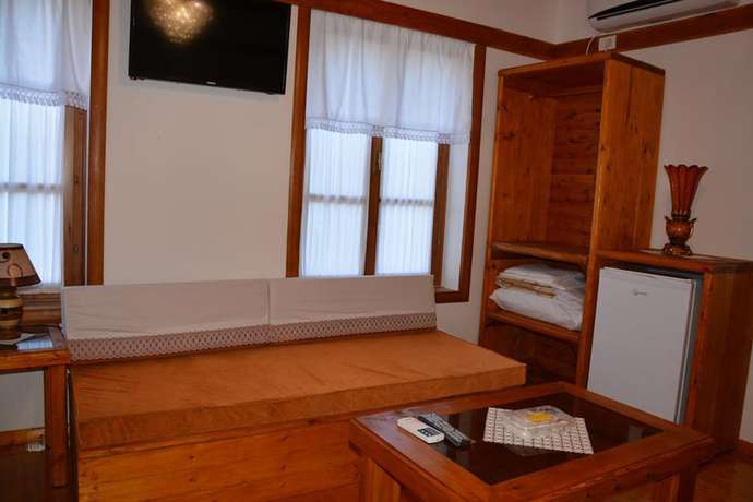 Imagen de la habitación del Hotel Bebej Tradicional. Foto 7
