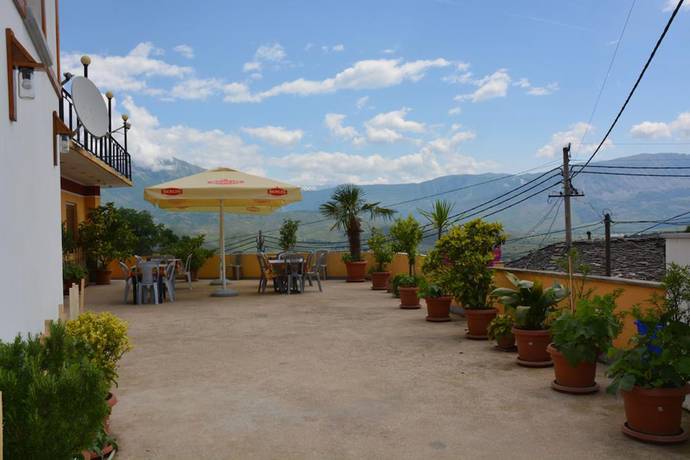 Imagen de los exteriores del Hotel Bebej Tradicional. Foto 19