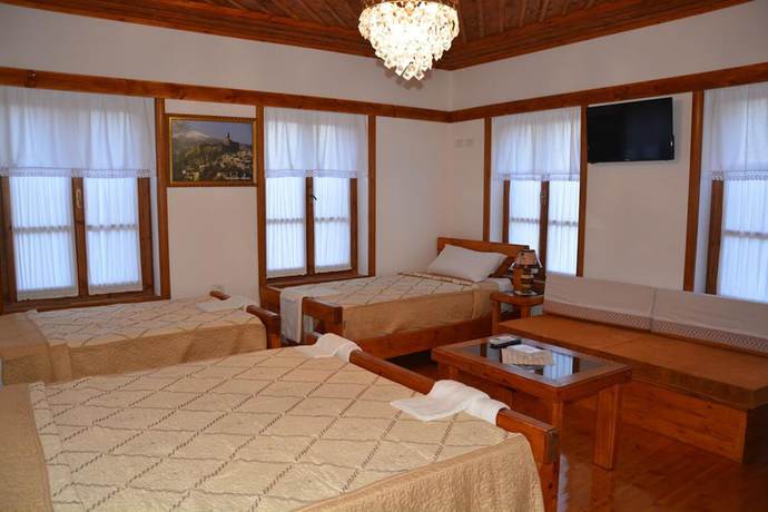 Imagen de la habitación del Hotel Bebej Tradicional. Foto 17