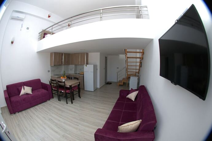 Imagen general del Hotel Bebi Apartments. Foto 10