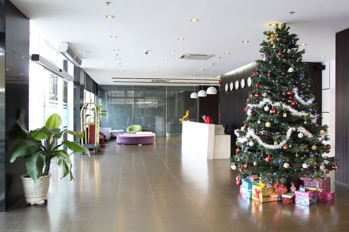 Imagen de los interiores del Hotel Becamex Thu Dau Mot. Foto 9