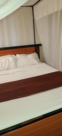 Imagen de la habitación del Hotel Becca Meru. Foto 2