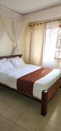 Imagen de la habitación del Hotel Becca Meru. Foto 4