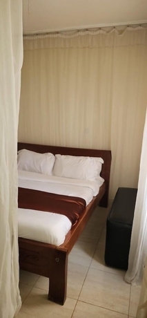 Imagen de la habitación del Hotel Becca Meru. Foto 7