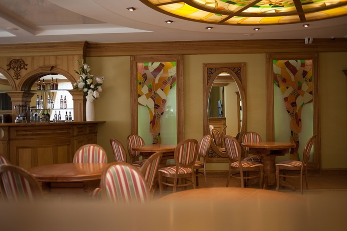 Imagen de los interiores del Hotel Becker. Foto 19