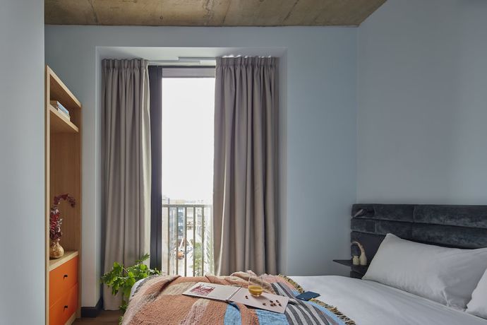 Imagen de la habitación del Hotel Beckett Locke. Foto 6